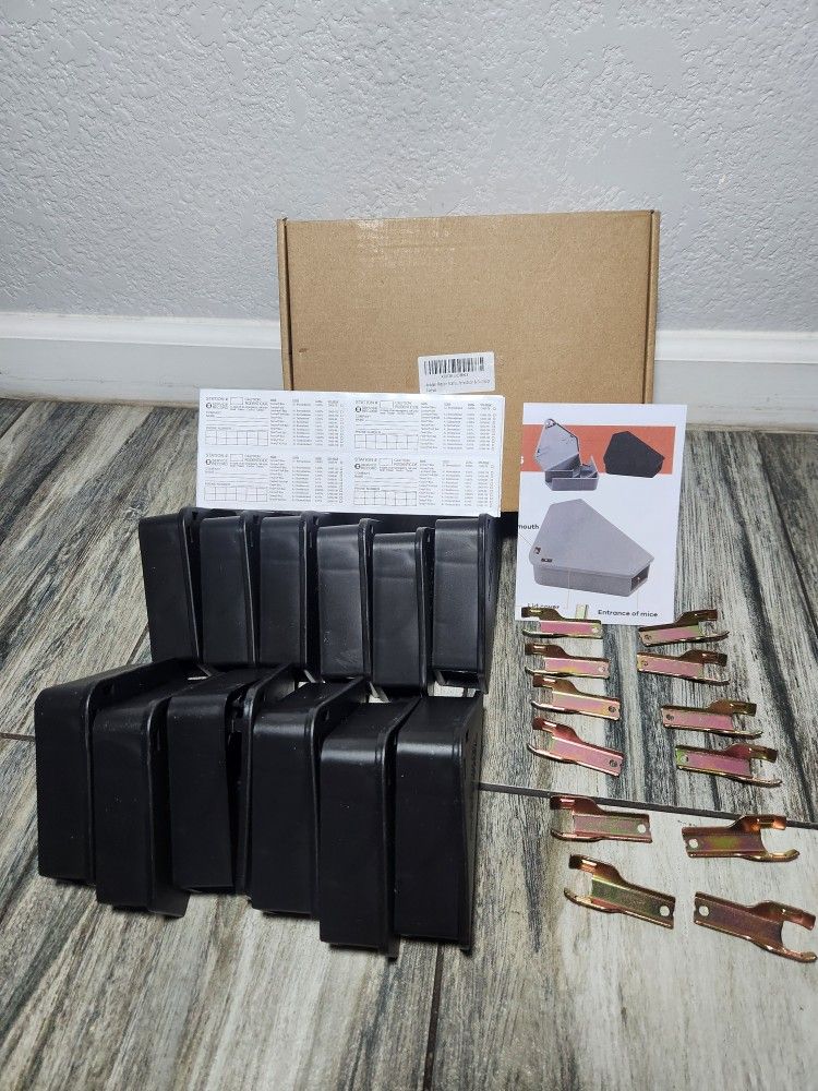 Mouse Station with Keys Black 12 Pack, Key Required Mouse Stations, Mice Stations, Keeps Children and Pets Safe Indoor & Outdoor