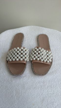 Women’s sandals