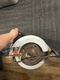 Skilsaw circular saw