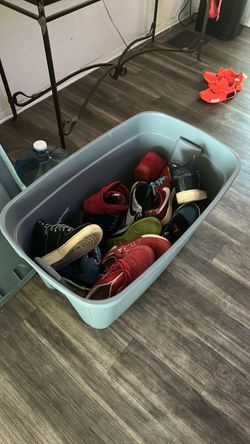 sneakers steal deal!