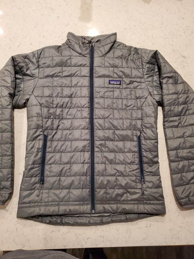 NEW Patagonia Nano Puff Jacket - Cave Grey