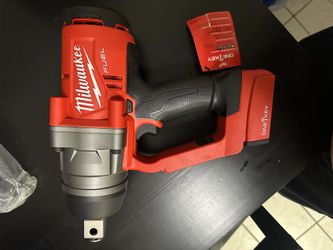 Milwaukee M18 FUEL 1" High Torque Impact Wrench
