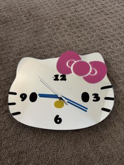 Hello Kitty Wall Decor Clock