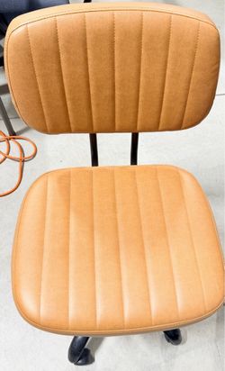 NEW IN BOX Tan Upholstered Office Chair with Casters RUST