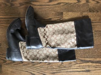 Coach boots sz 7 B