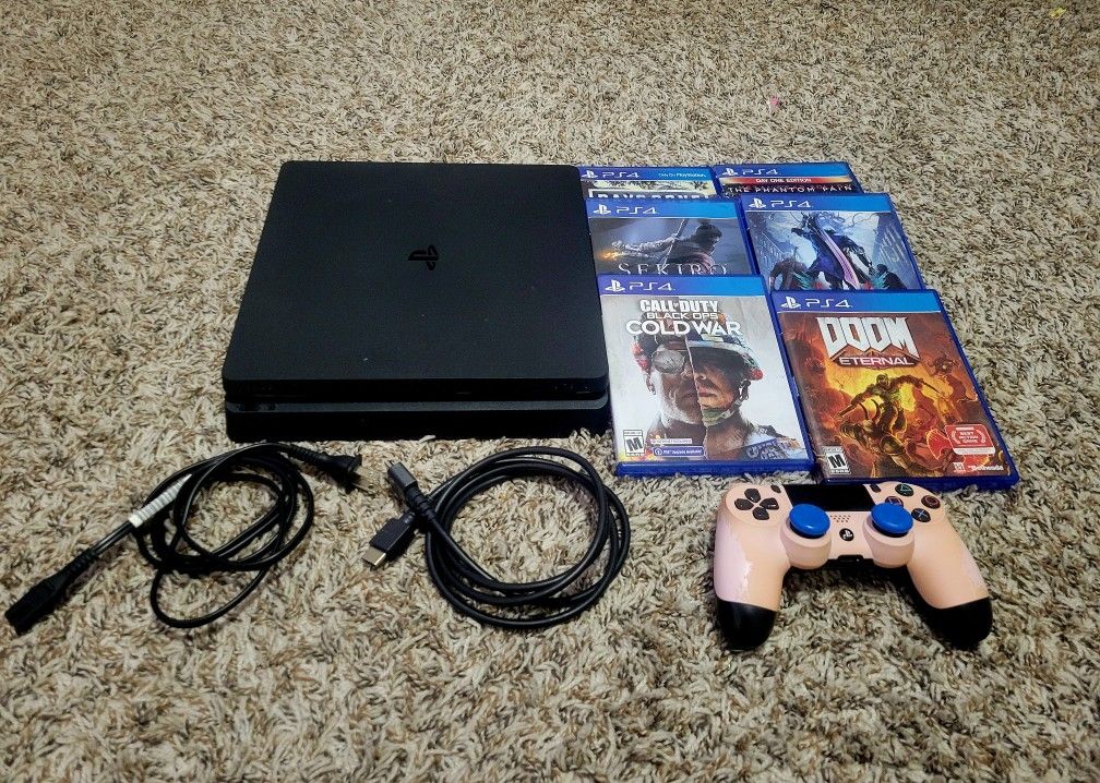 Ps4 Slim ~ HDMI & Power Cord Included. + 1 Controller +6 Games