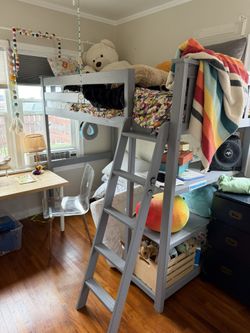 Max And lily Twin Loft Bed With Book Shelf