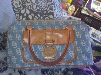 Dooney & bourke 1975