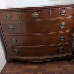 1950 Huntington chest of drawers