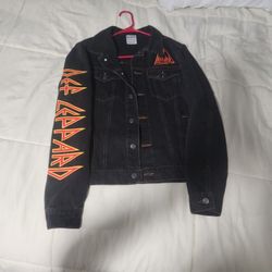 Def Leppard dark gray denim jean jacket Used Once 