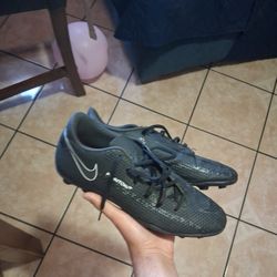 Nike Phantom Soccer Cleats Num. 7