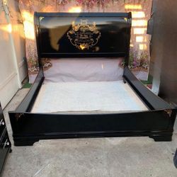 Beautiful French Boho Style California King Or King Wooden Bedroom Set Including Bed Frame,rails, Slants,oversized Nightstands Set Has Been Refurbishe