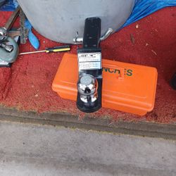 Tow Hitch Brand New 