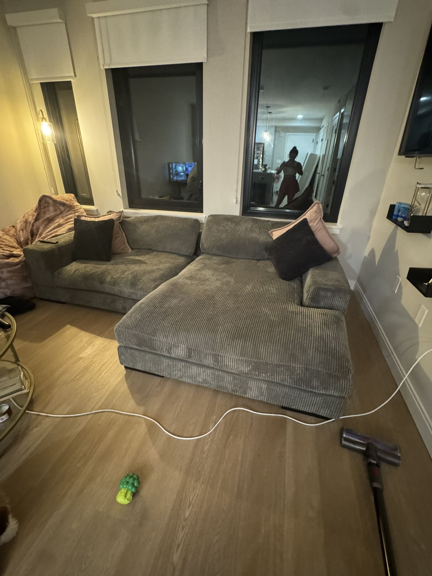 Sectional Sofa 