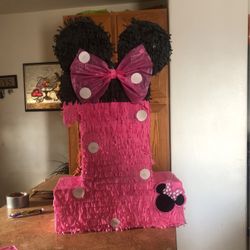 Minnie Piñata 🪅 
