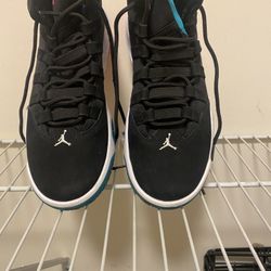 Jordans In Excellent Condition Size 9 1/2