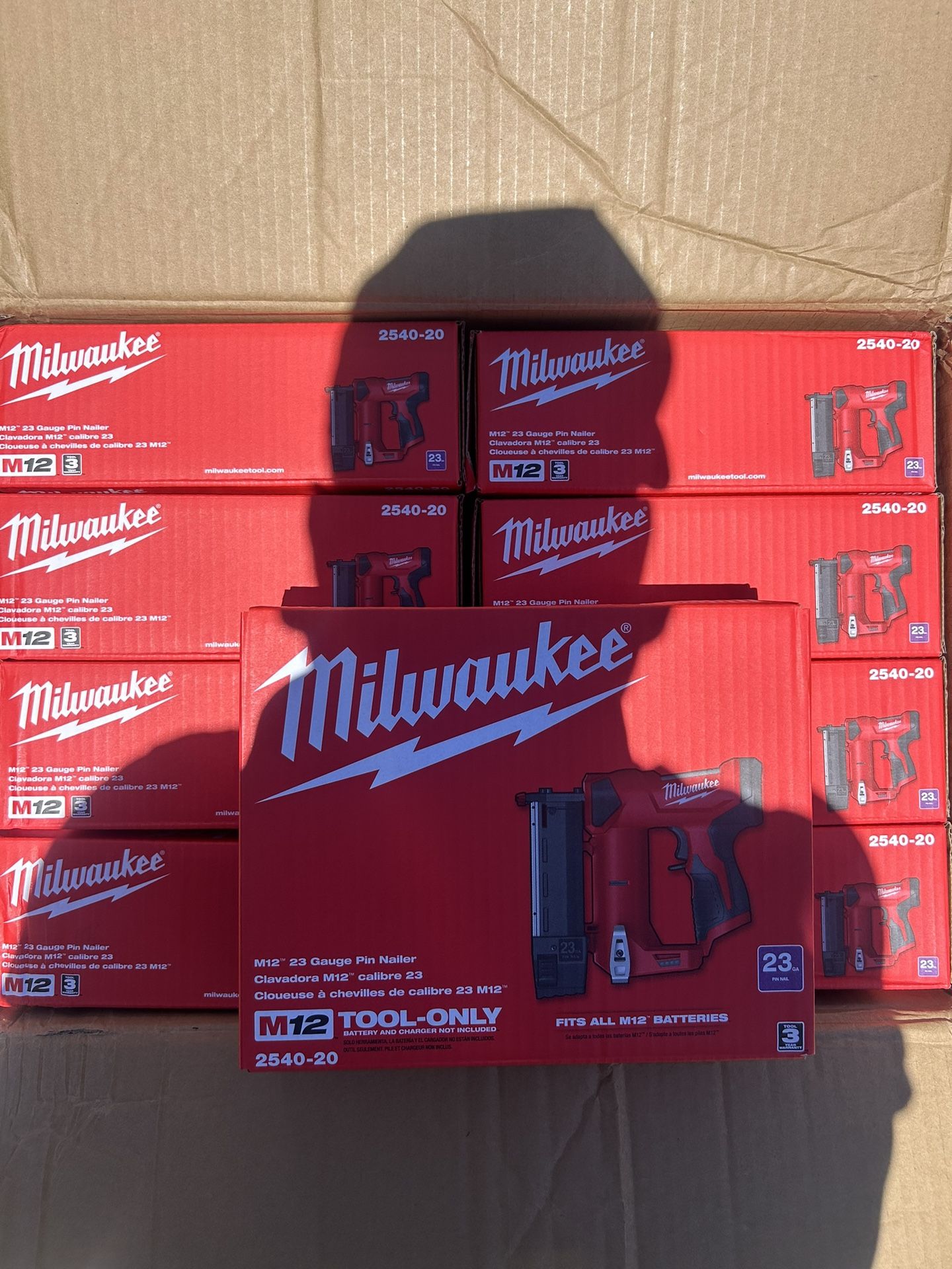 Milwaukee M12 23 Gauge Pin Nailers