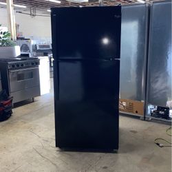 Whirlpool refrigerator Top Freeze Black 