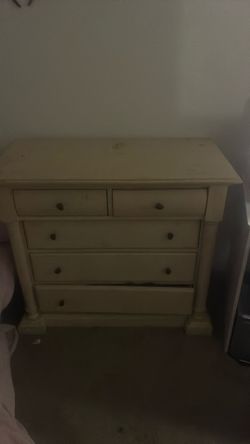 Dresser
