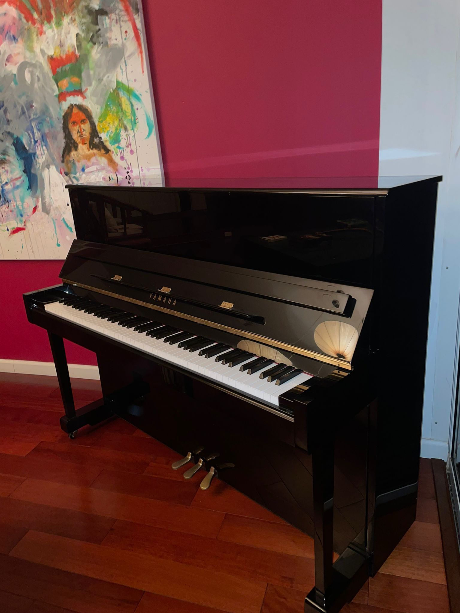 Yamaha Upright Piano T118 PE