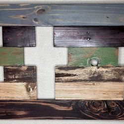 Reclaimed Pallet Wood Cross