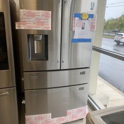New Scratch And Dent Samsung 36”4 Door Fridge Stainless Steel 6 Months Warranty 