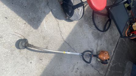 Echo weed eater he has 225 short shaft things like new ready to go no issues with this machine