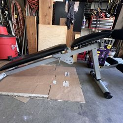 Incline / Decline Workout Bench 