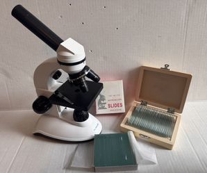 Microscope