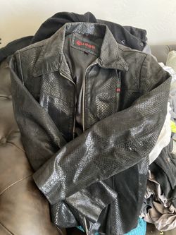WOMENS GUESS LEATHER JACKET