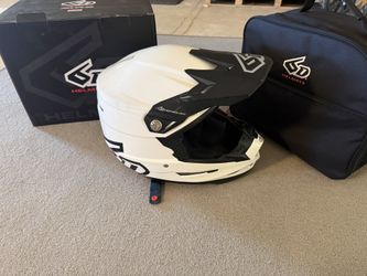 6D ATR-2 Motocross Helmet