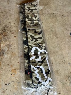 Tailgate pad cover