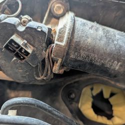 3rd Gen 4Runner Front OEM Windshield Wiper Motor