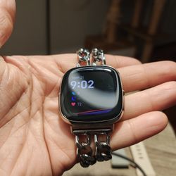 Fitbit Sense 