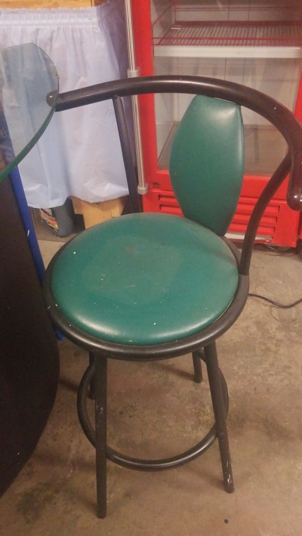New And Used Bar Stools For In Palatine Il Offerup