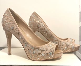 Night Shoes 7.5 M