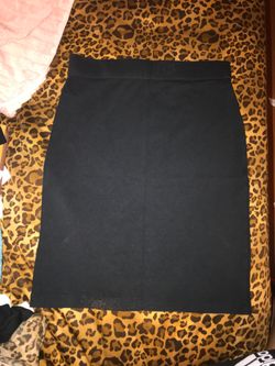 black pencil skirt
