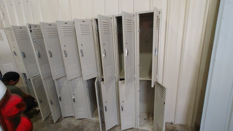 Free Lockers