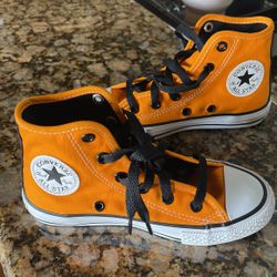 Kids Converse  Size US 12.5