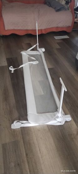 bed rail $10