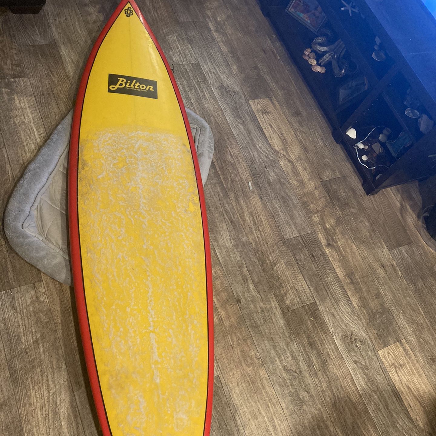Surfboard Bilton 6’6”