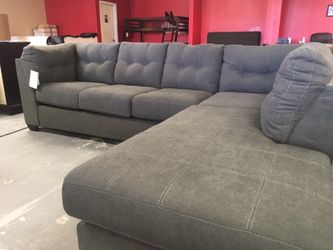 BRAND NEW SECTIONAL SOFA