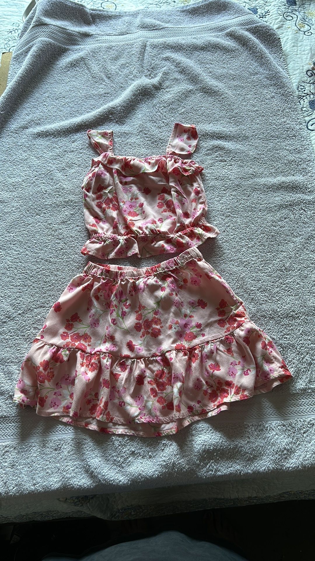The Children’s Place Girls 2 Piece Set