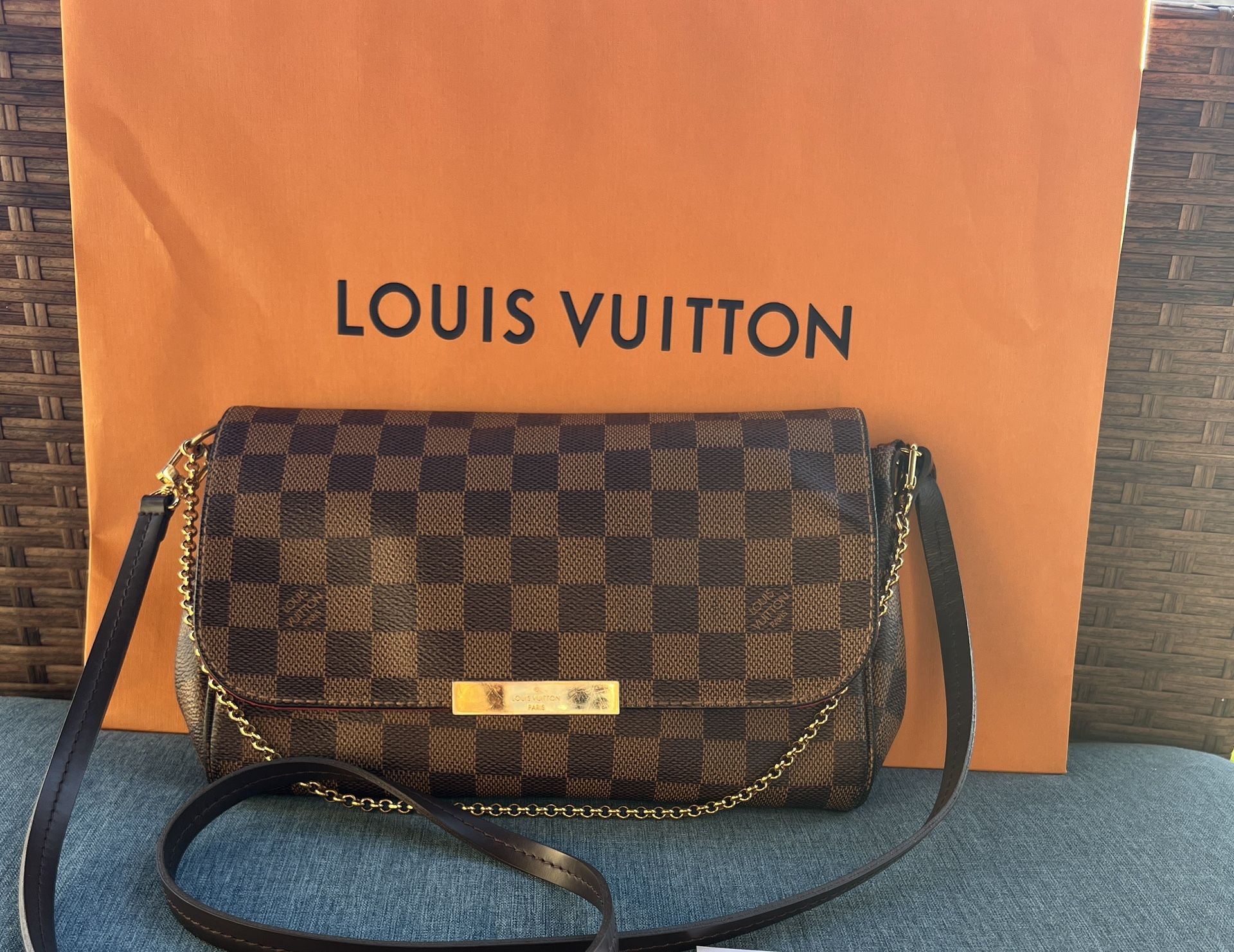 Louis Vuitton Favorite MM