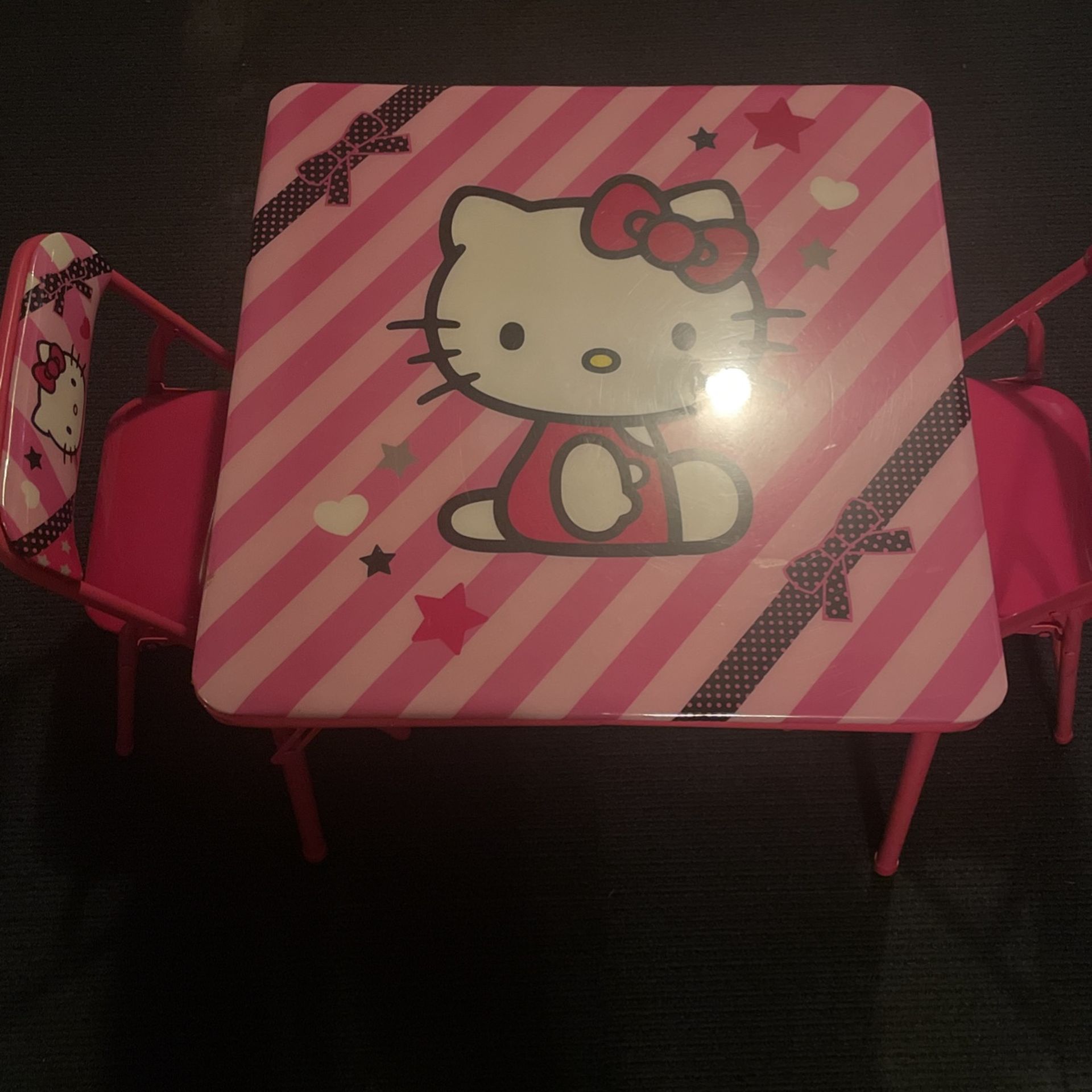 hello kitty toddler table