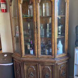 Vintage Brown China Cabinet W/ Storage Space 