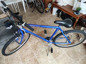 Bike schwinn 26 Great condition