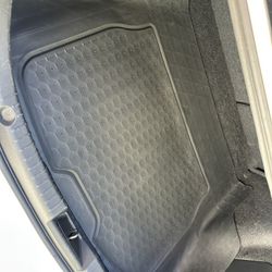 Sedan Trunk Mat /Protector 