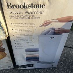 Towel warmer