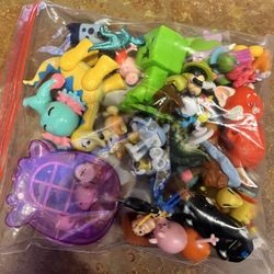 STOCKING STUFFER FIGURINES 